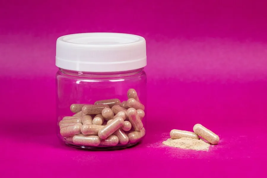 AkinKanna Review: Needle-free peptide capsules for focus, recovery, and stress resilience